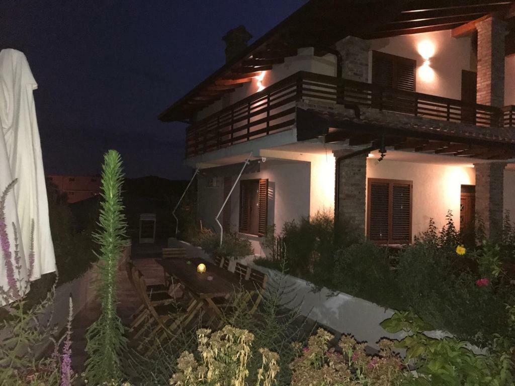 Sara'S Villa Shkodër Dış mekan fotoğraf
